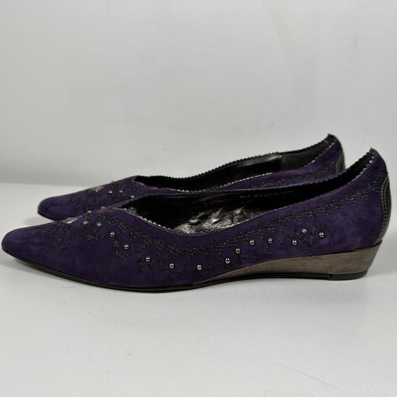 Donald J. Pliner Starr Slip On Purple Suede Pump Women’s Size 10 M - Picture 2 of 14